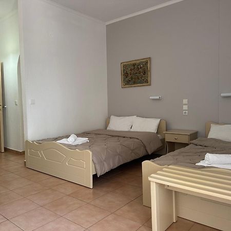 Achilleas Apartments Paralia Skotinis Exterior photo