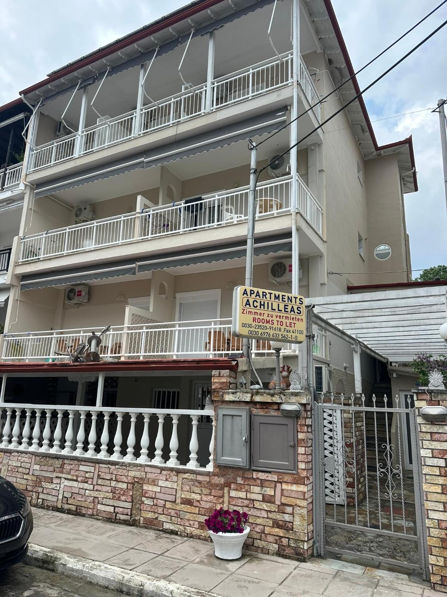 Achilleas Apartments Paralia Skotinis Exterior photo